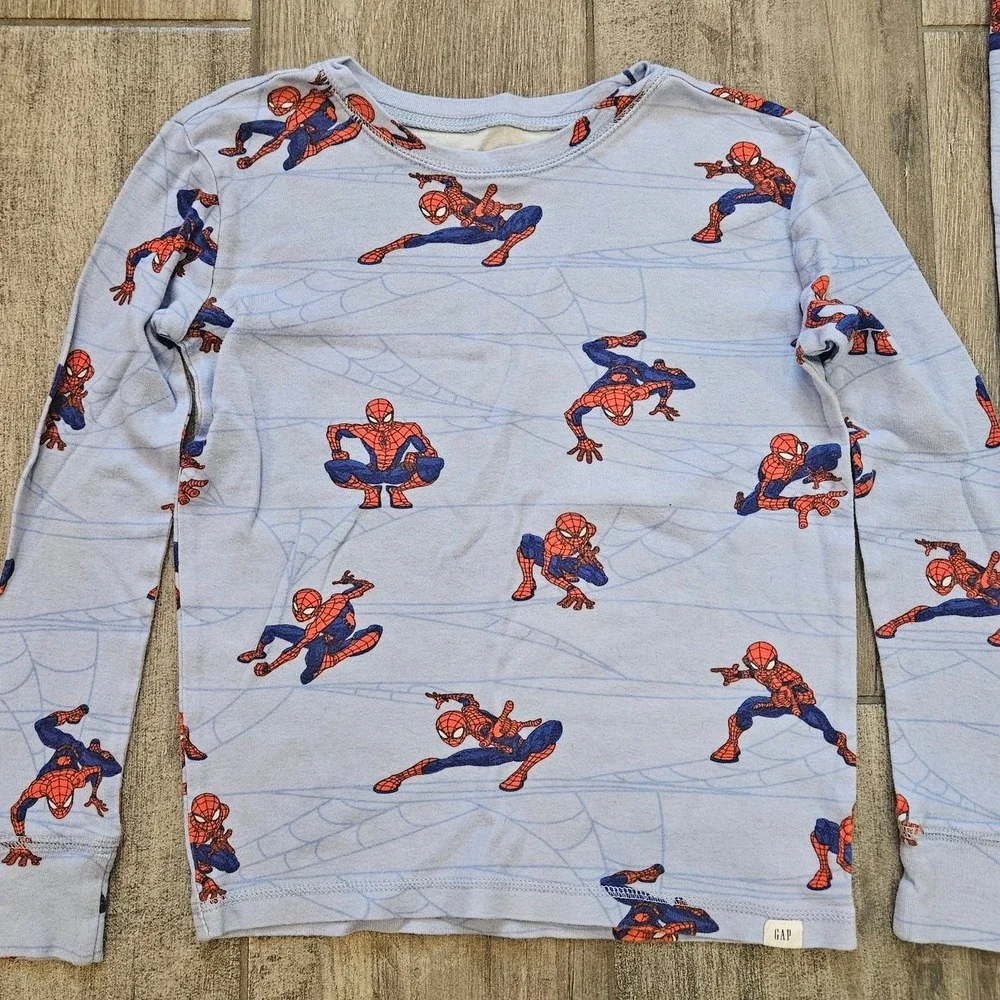 GAP kids marvel